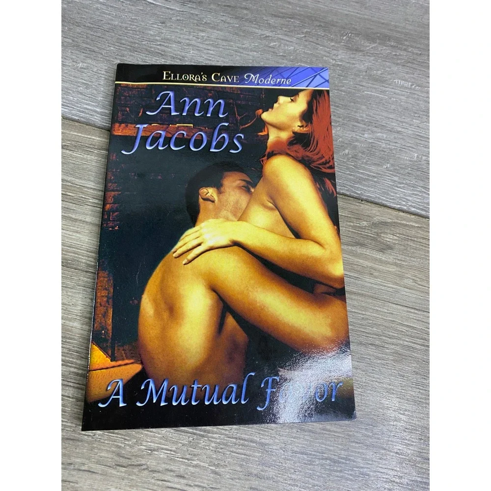 A Mutual Favor Ann Jacobs Ellora's Cave‎ Romantica Erotic Romance Paperback 2005